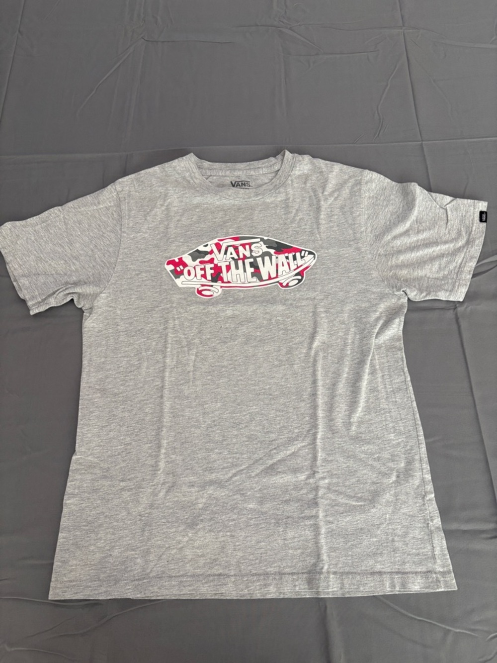 Vans Gray Skater Tee with Red & Black 'Off The Wall' Skateboard Logo Sz L 12-14